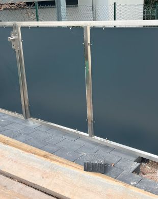 Individuell gefertigtes Metallbauelement aus der Werkstatt der Afrim Bejta Metallbau GmbH – passgenau und hochwertig
